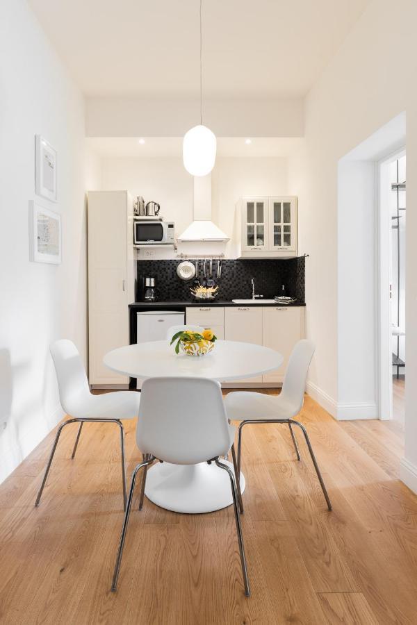 Lovely Apartment With Balcony Флоренція Екстер'єр фото